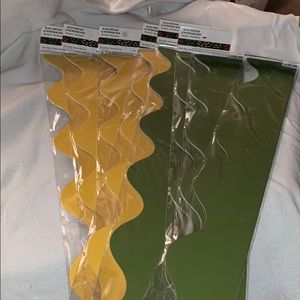 Green and yellow borders for class rooms👩🏽‍💻